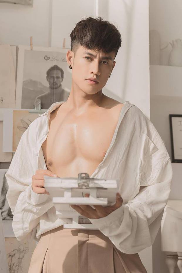 Hot boy LGBT tai 'Nguoi ay la ai': Nguoi la Nam vuong, ke body 6 mui hinh anh 9
